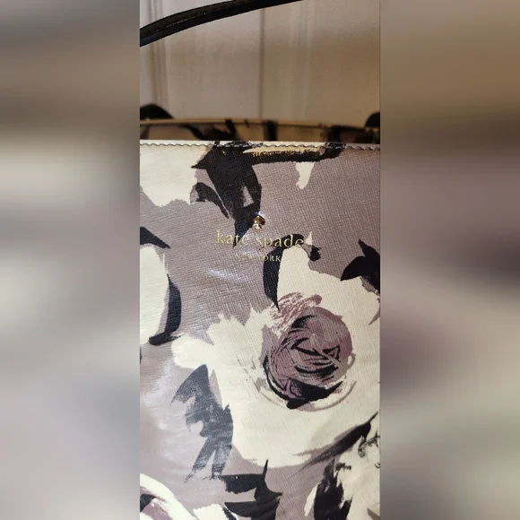 Kate spade floral tote gray white flowers floral - Picture 2 of 10